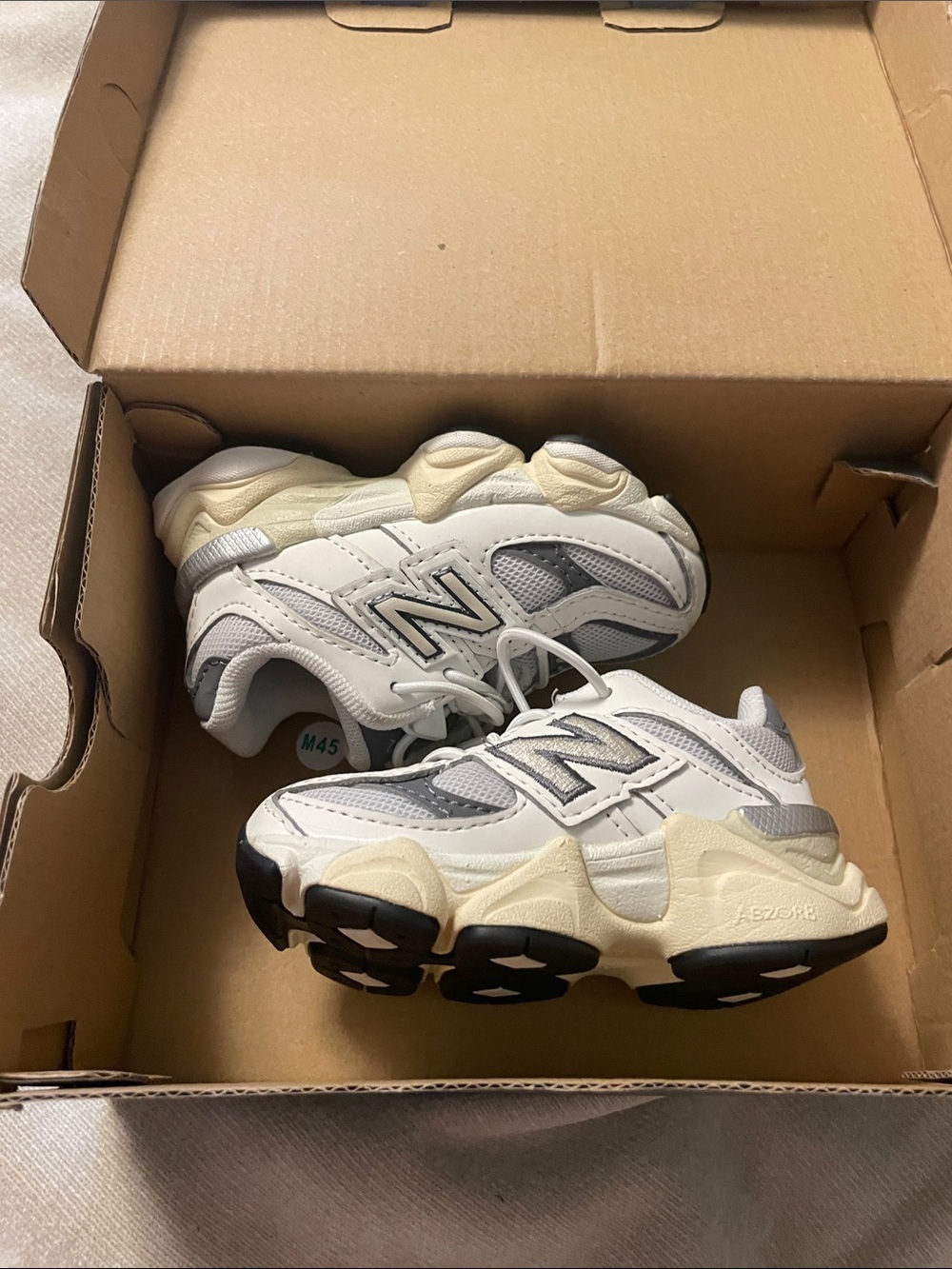 New Balance Kids White and Gray Mesh Sneakers - Picture 4 of 5